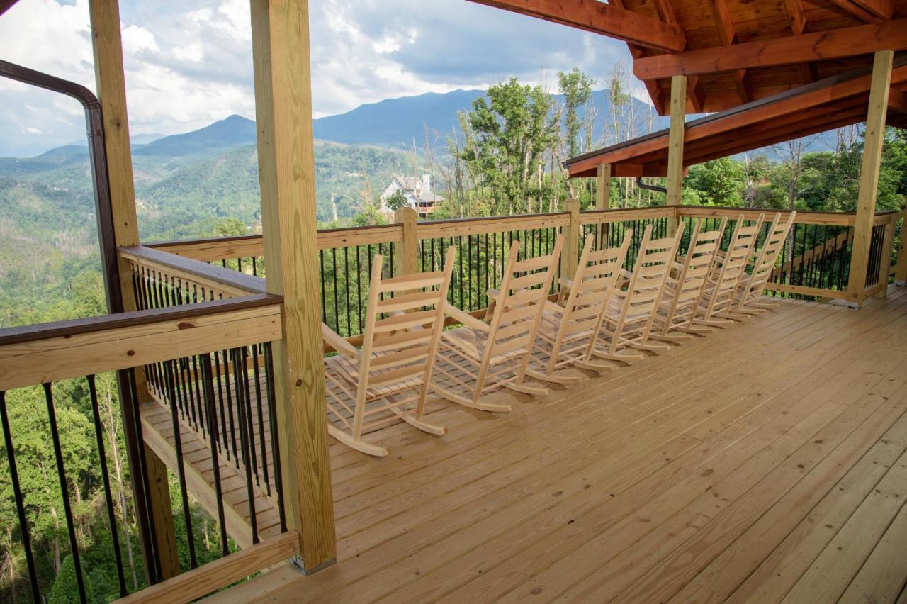 Mansion In The Sky Cabin 개틀린버그 외부 사진