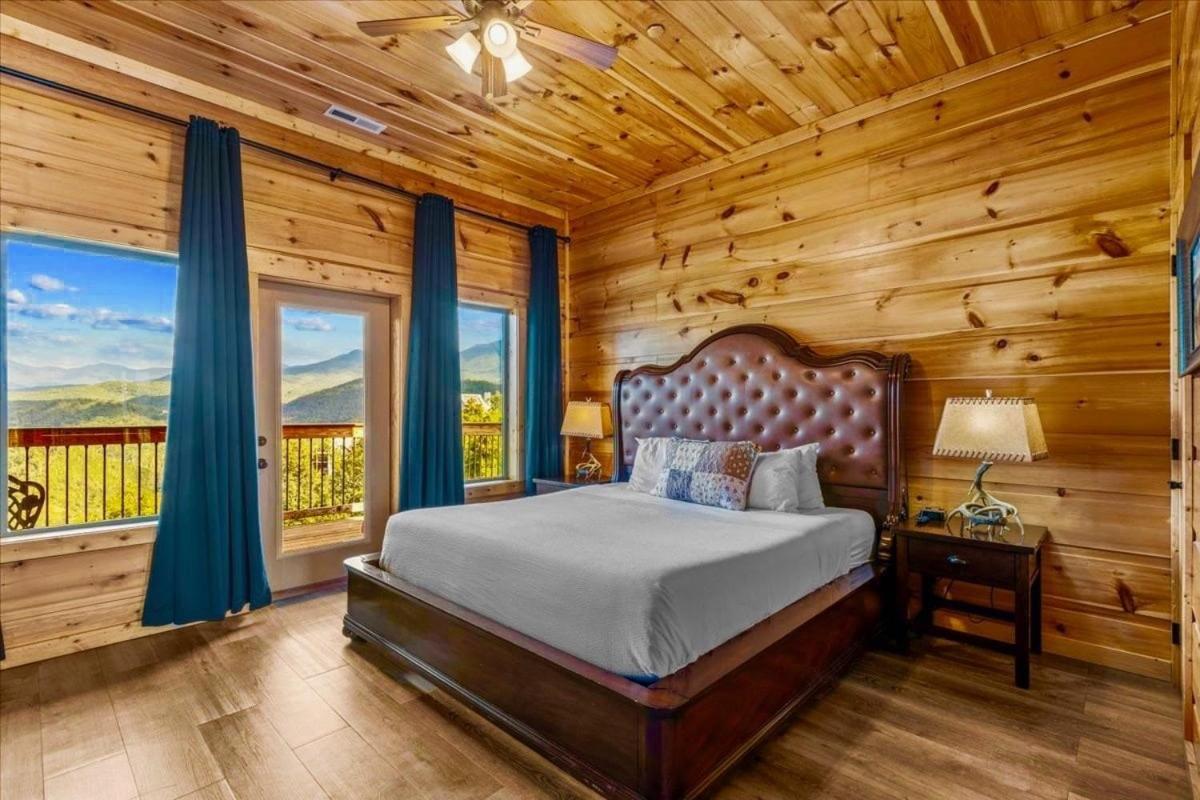 Mansion In The Sky Cabin 개틀린버그 외부 사진