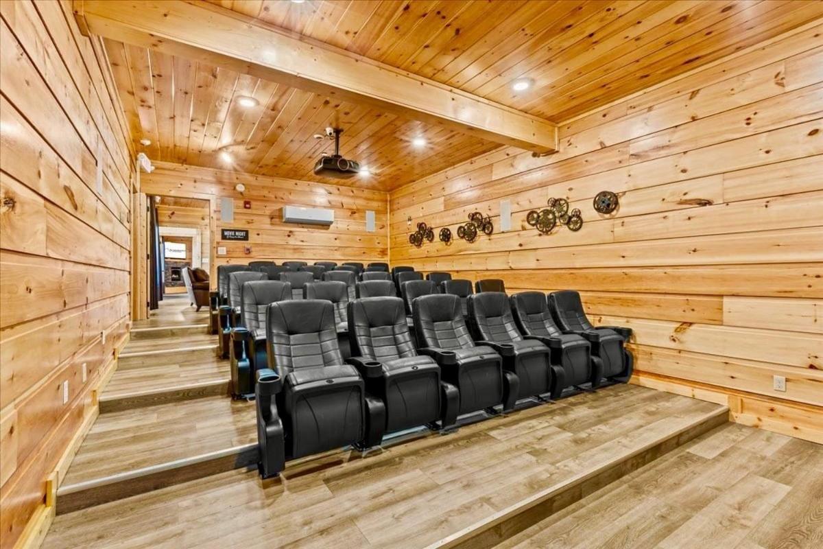 Mansion In The Sky Cabin 개틀린버그 외부 사진