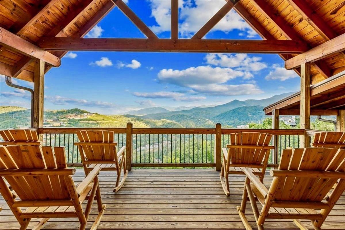 Mansion In The Sky Cabin 개틀린버그 외부 사진