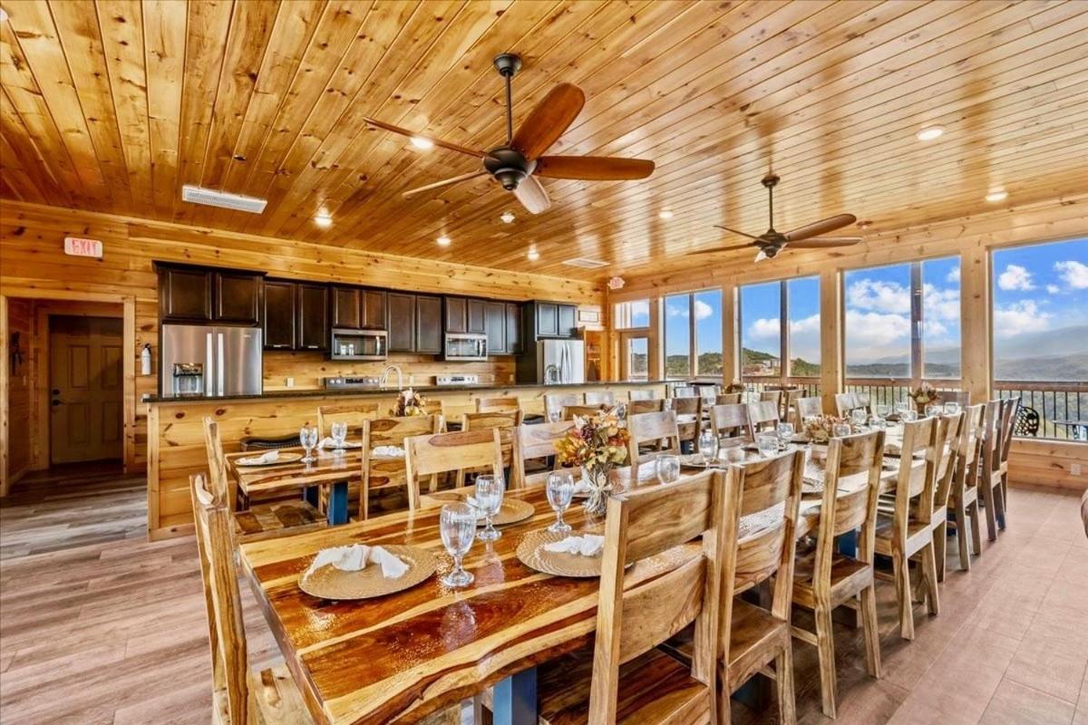 Mansion In The Sky Cabin 개틀린버그 외부 사진