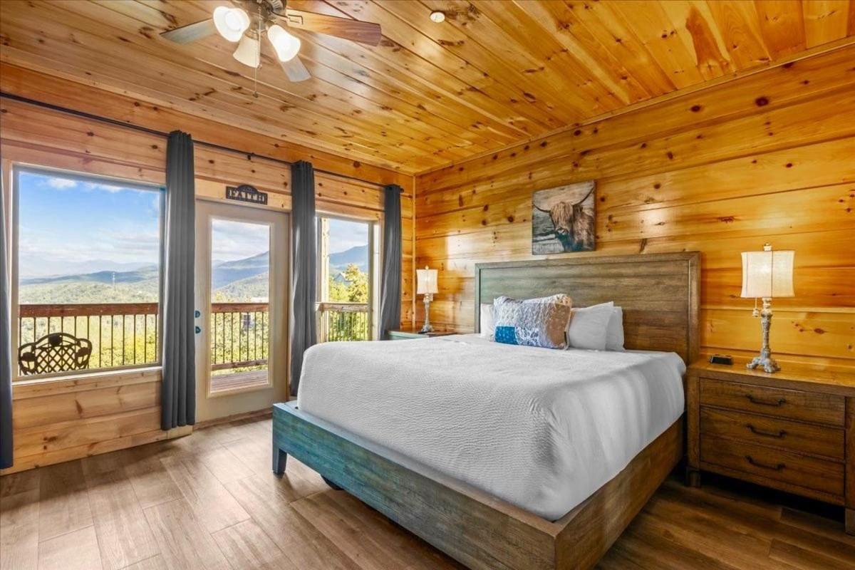 Mansion In The Sky Cabin 개틀린버그 외부 사진